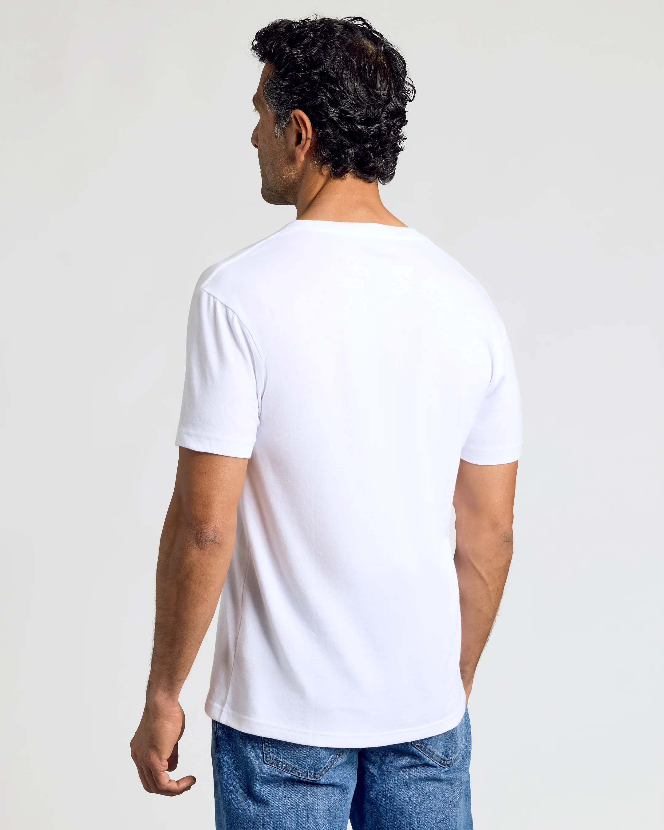 White Classic V-Neck 3-Pack - Image 4