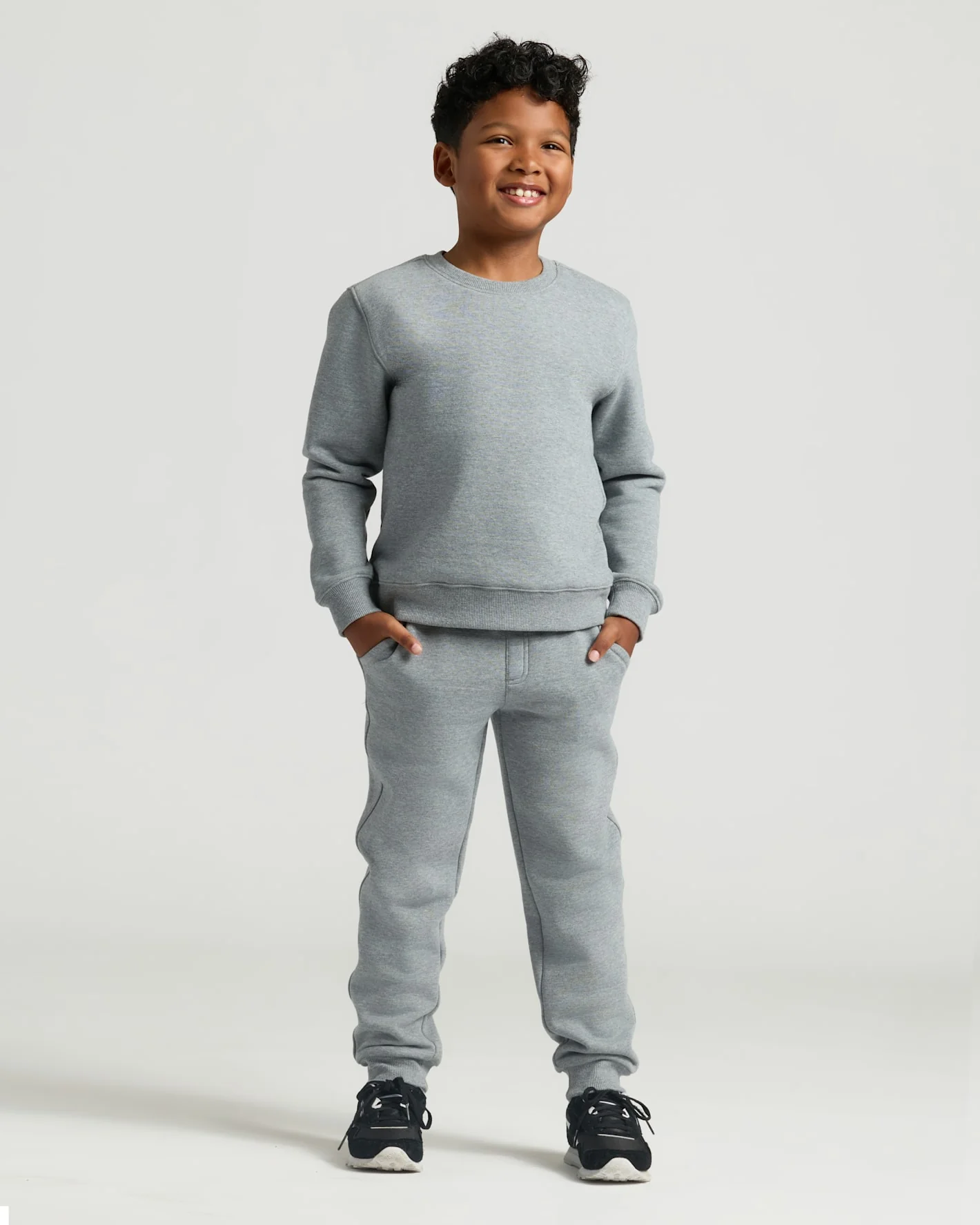 Boys' Medium Heather Gray Fleece Crew Neck - Image 3