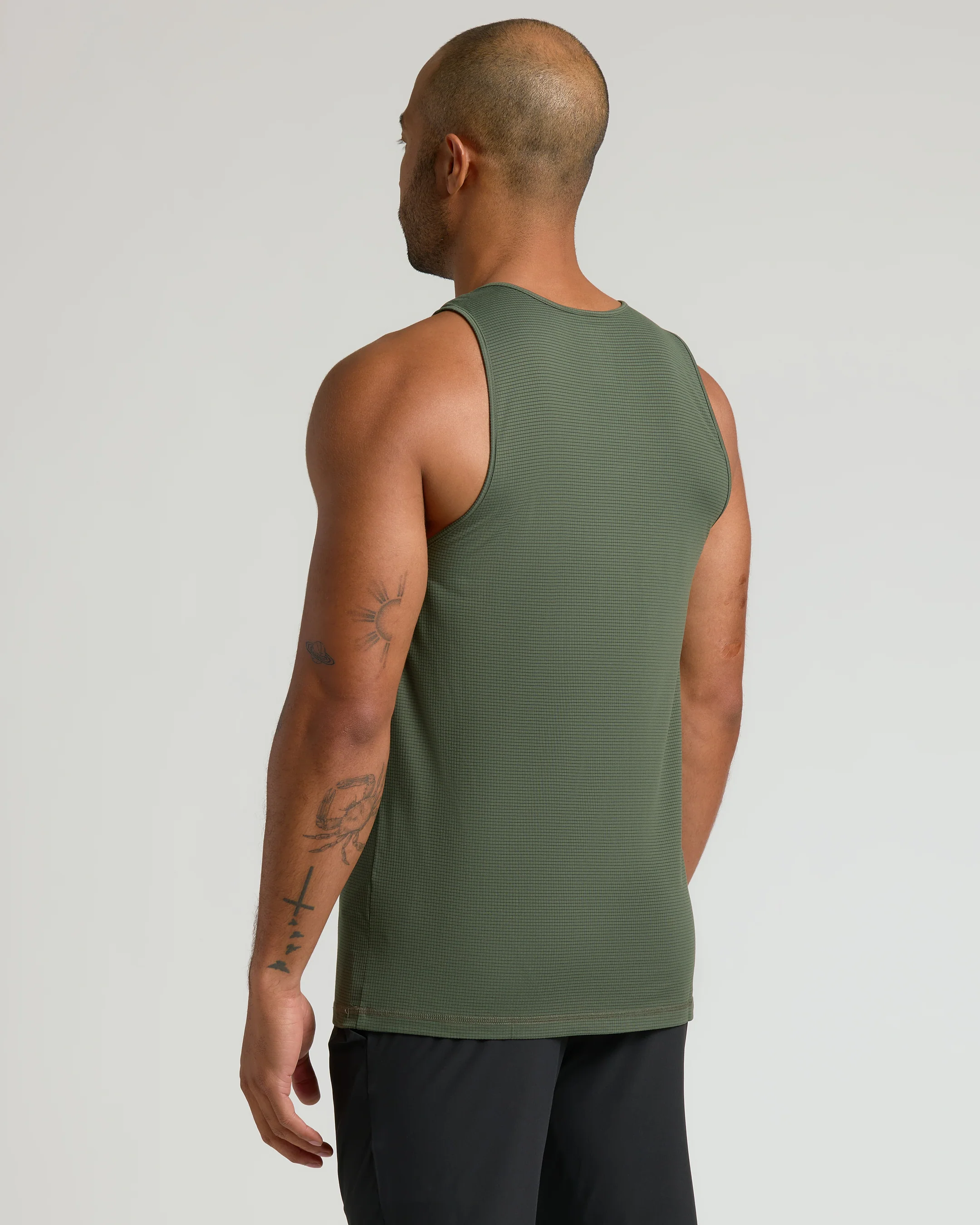 Sleeveless Active Mesh Tank 3-Pack - Image 4