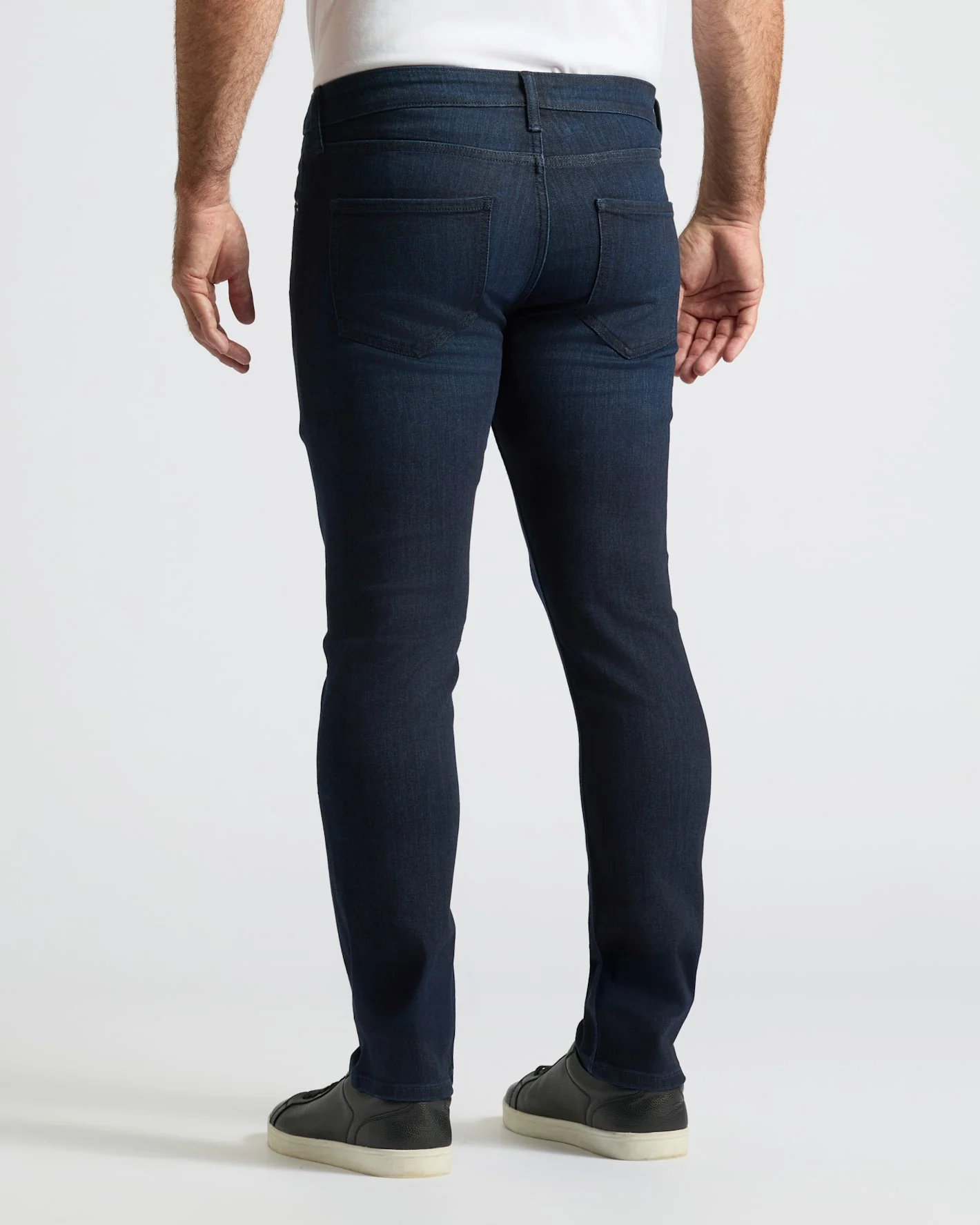 Slim Indigo and Medium Wash Comfort Stretch Jeans 2-Pack - Image 5