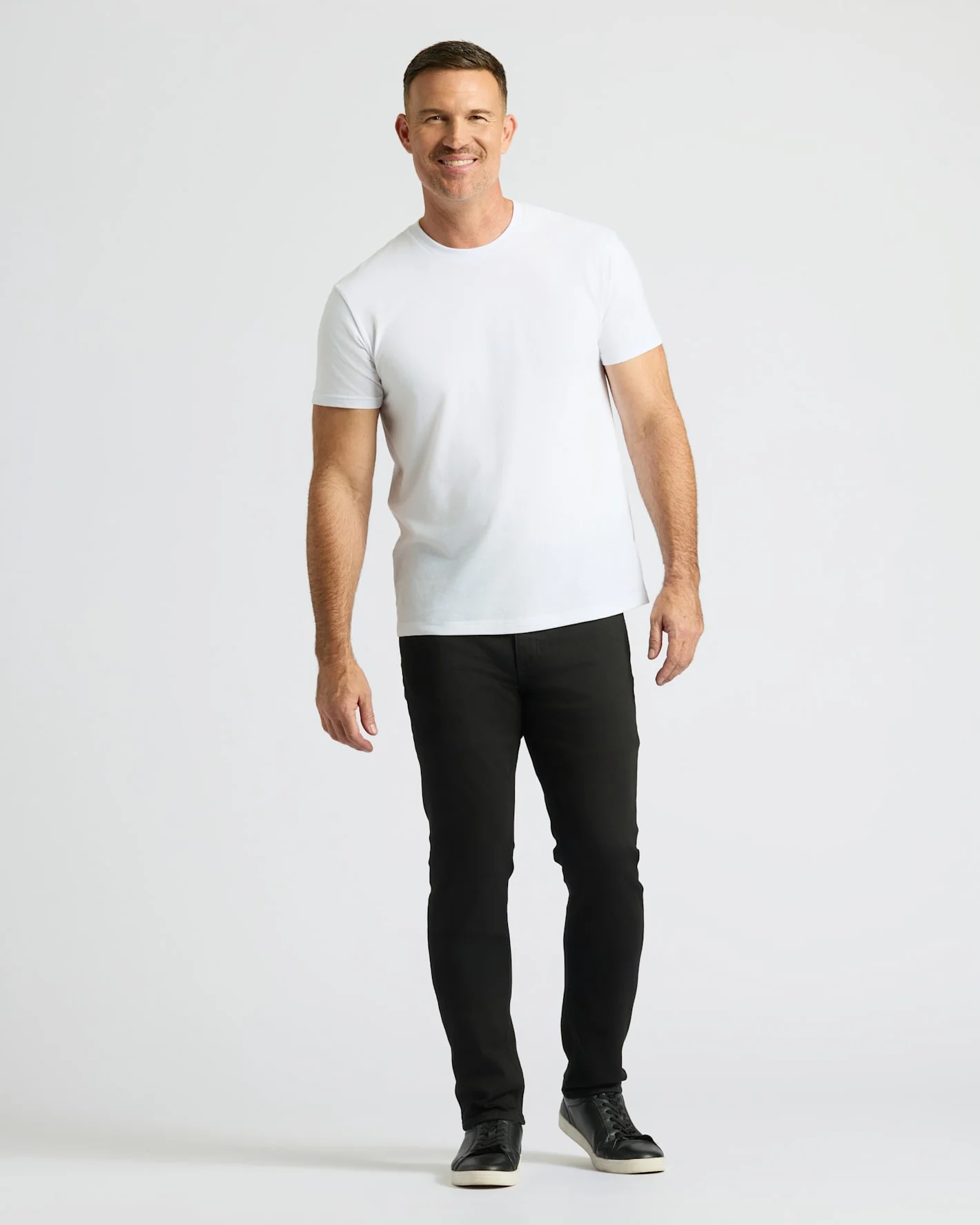 Straight Comfort Stretch Jeans 3-Pack - Image 3